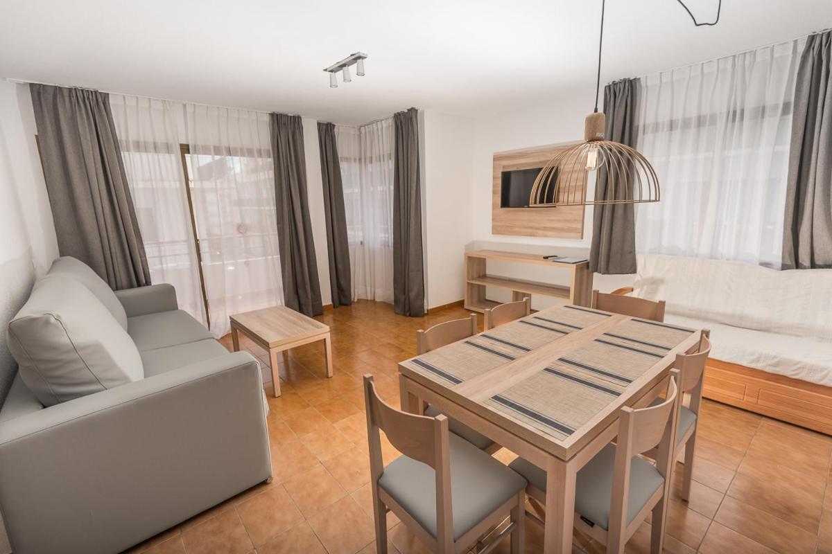 Apartments Niko سانتا أيُلاريا ذيس ريو المظهر الخارجي الصورة